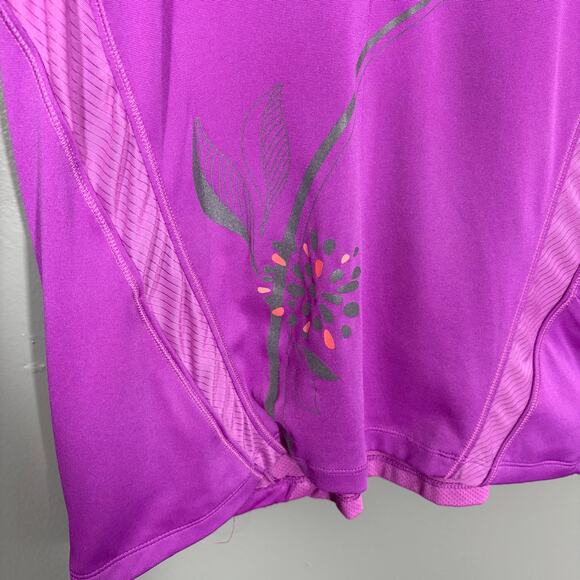 The North Face Women's Purple Activewear Cycling Shirt - Size Large - Pockets - Picture 4 of 8